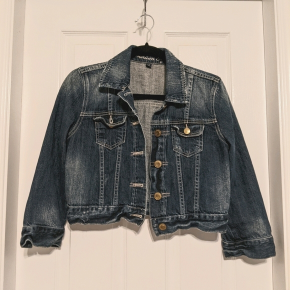 American Eagle Outfitters Jackets & Blazers - American eagle cropped denim jacket